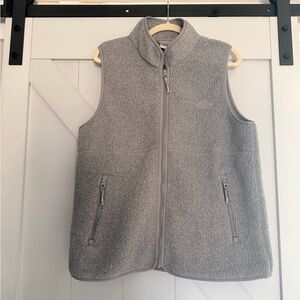 Aritzia TNA Polartec vest